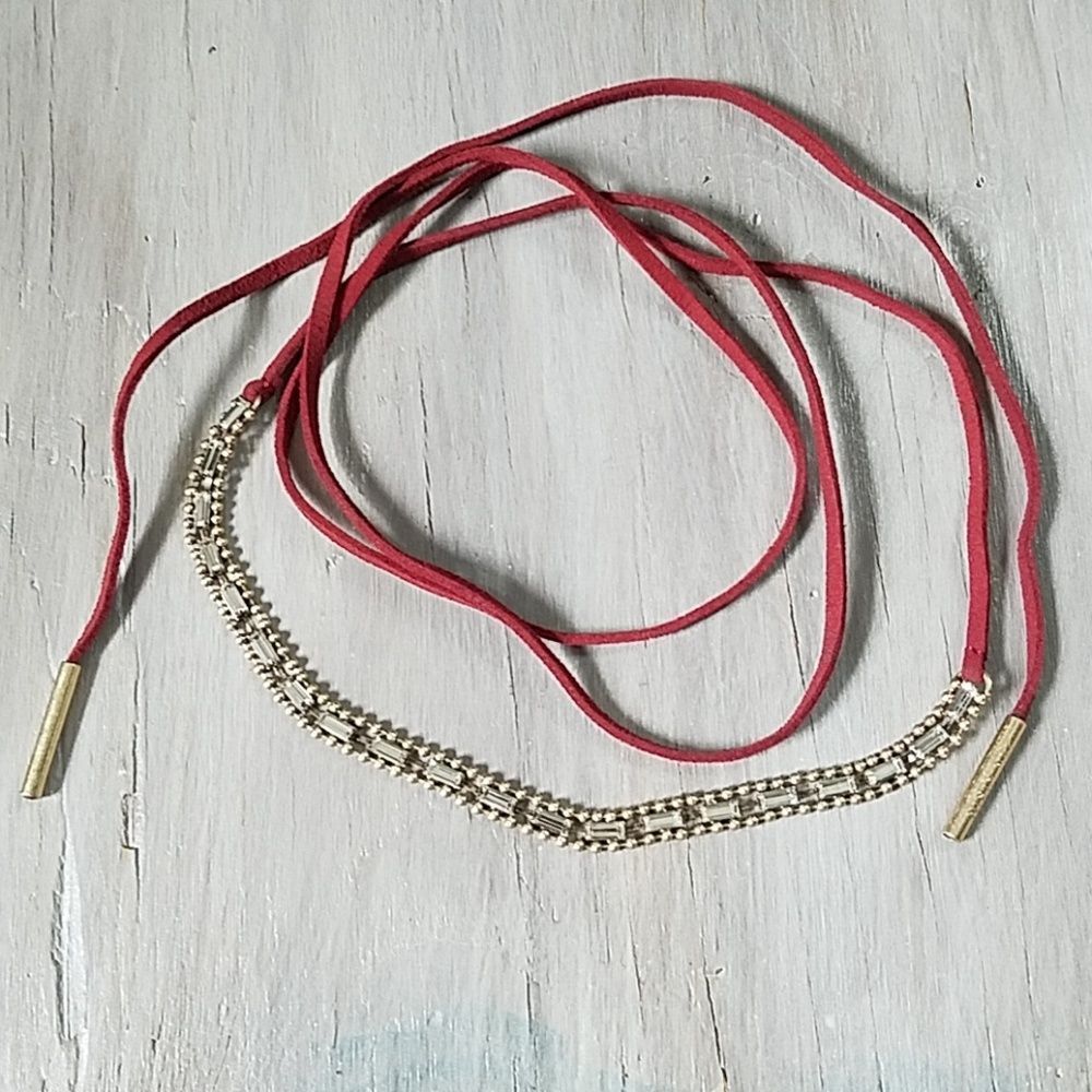 Multi Use necklace Chloe & Isabel Jen Atkin